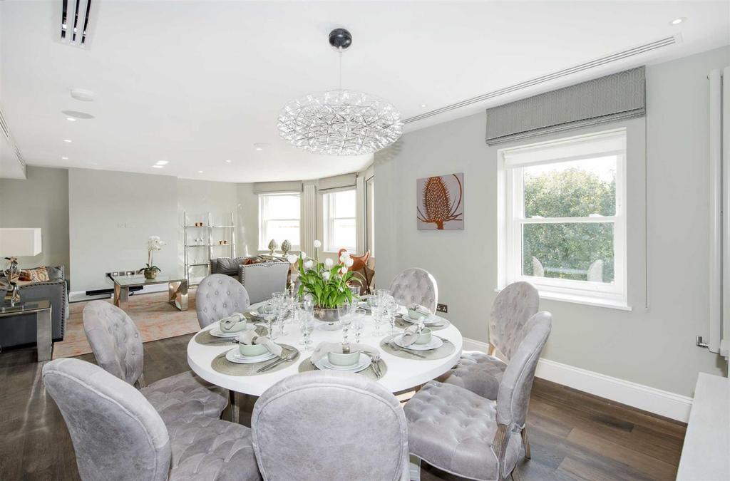 Apartment in London, Belsize Park - View 5