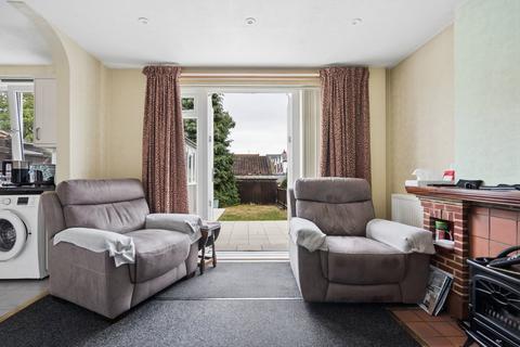 3 bedroom detached house for sale, Hilliard Road, Northwood HA6