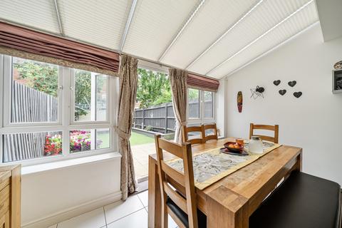 4 bedroom terraced house for sale, Edgeworth Close, Slough
