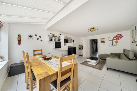4 bedroom terraced house for sale, Edgeworth Close, Slough