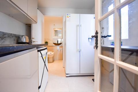 3 bedroom semi-detached house for sale, Kelsall Avenue, Blackburn, BB1