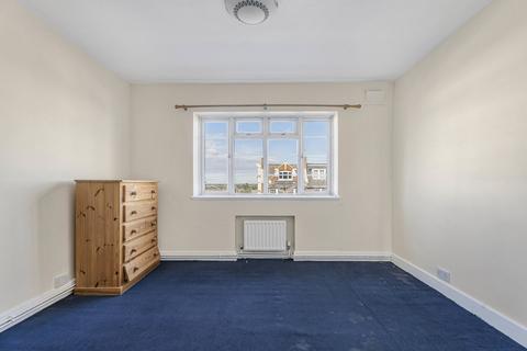 4 bedroom apartment for sale, Streatham High Road, London, SW16