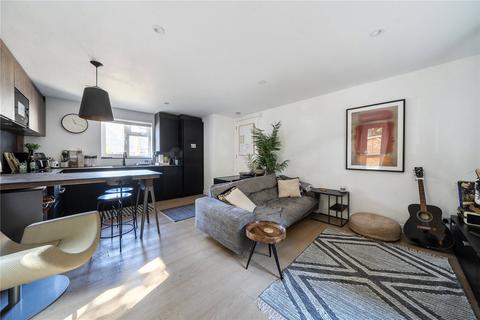 undefined, Buckingham Close, Ealing