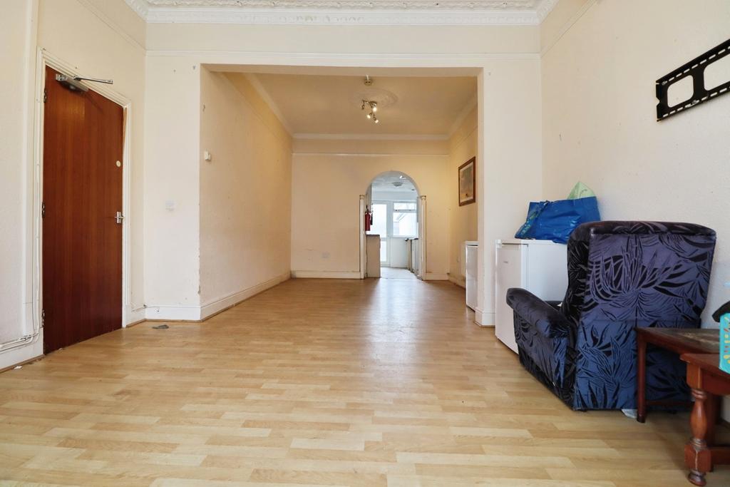 House in South Glamorgan - View 4
