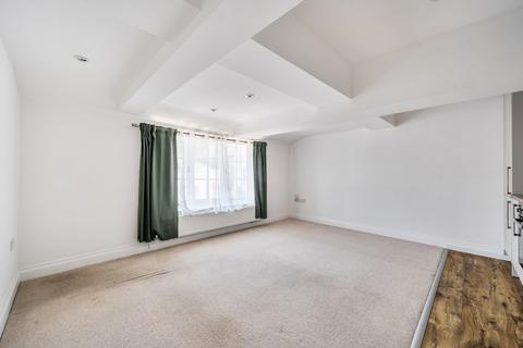 1 bedroom flat for sale, Preston Street, Faversham, Kent, ME13