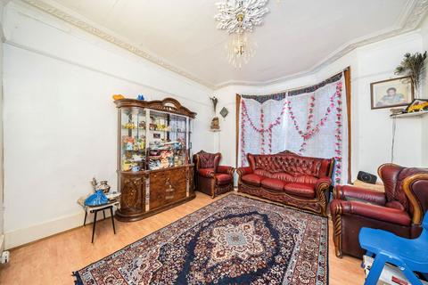4 bedroom end of terrace house for sale, Perry Hill, London SE6
