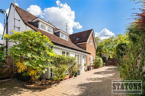 Dury Road, Hadley Green, Hertfordshire, EN5