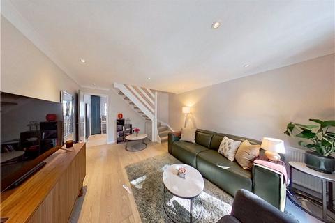 2 bedroom terraced house for sale, Senator Walk, London, SE28