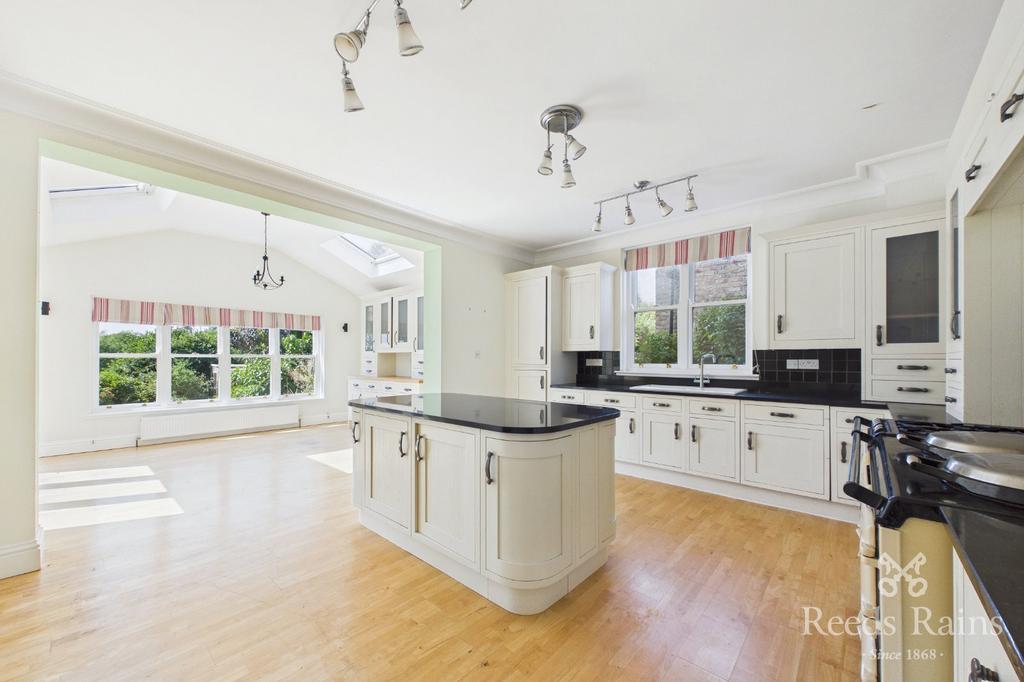 House in York - View 3