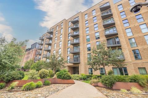 1 bedroom apartment for sale, Darjeeling House, Memorial Avenue, Slough SL1