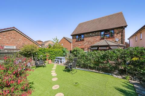 4 bedroom detached house for sale, Primrose Drive, Kingsnorth, Ashford, Kent, TN23