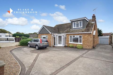 4 bedroom detached house for sale, St Johns Road, Clacton-on-Sea, Essex, CO16 8DD