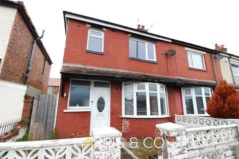 3 bedroom end of terrace house for sale, Radcliffe Road, Fleetwood, FY7