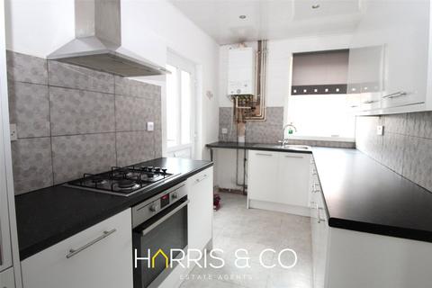 3 bedroom end of terrace house for sale, Radcliffe Road, Fleetwood, FY7