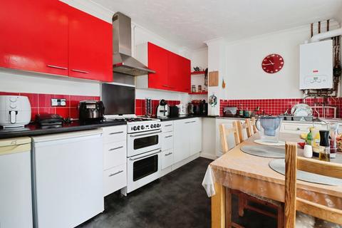 3 bedroom terraced house for sale, Briar Walk, BRISTOL, BS16