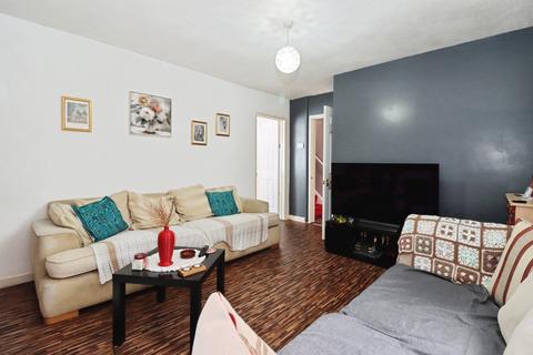 3 bedroom terraced house for sale, Briar Walk, BRISTOL, BS16