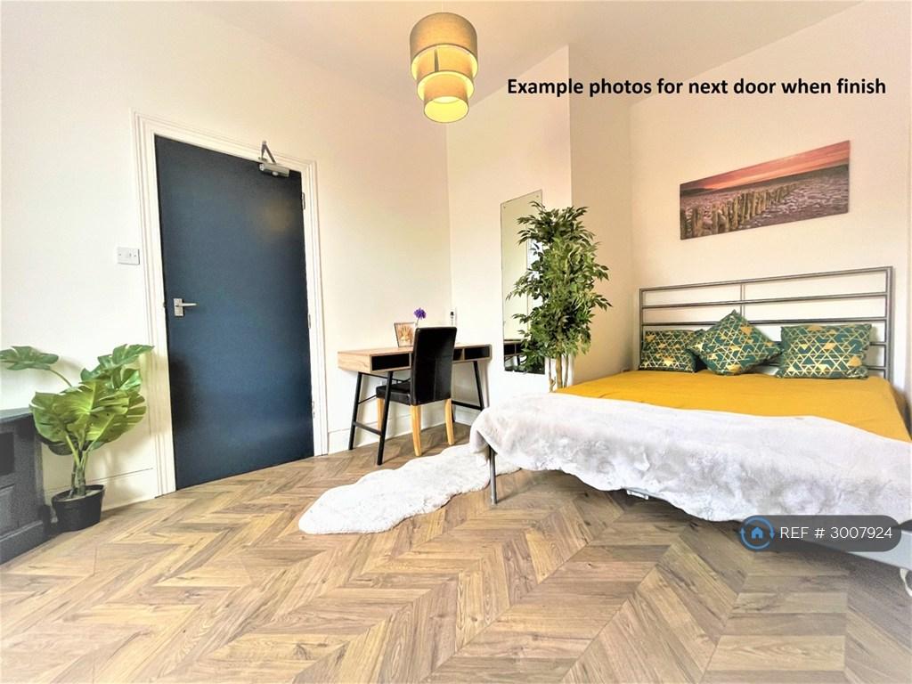 Apartment in Newcastle Upon Tyne - More