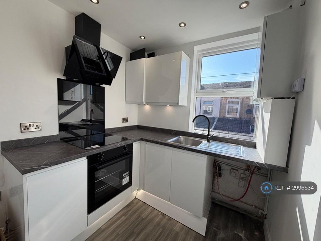 House in Manchester - More