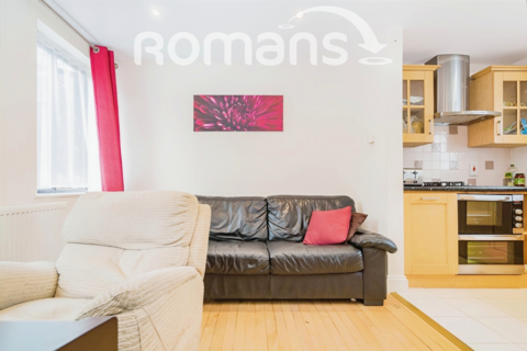 1 bedroom flat to rent, Sunmit Court, Crossborough Gardens, Basingstoke, RG21