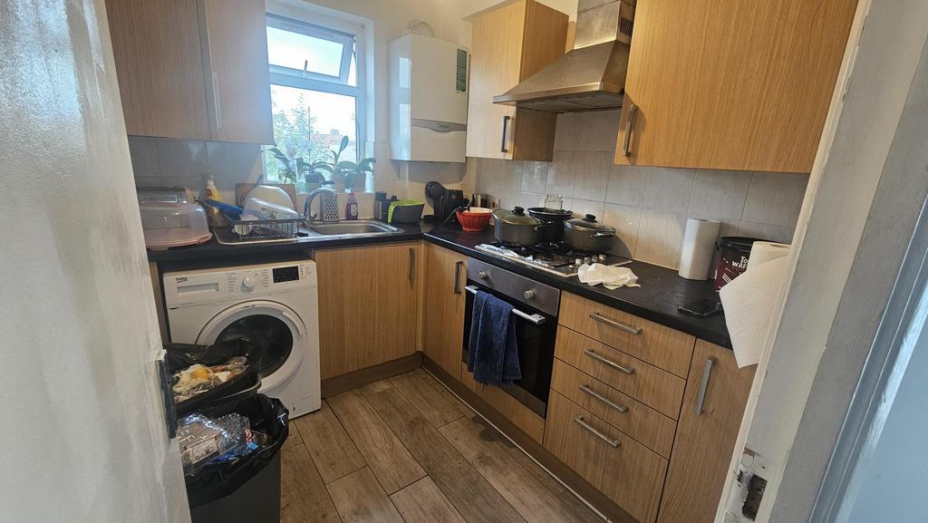 House in Harrow - View 3