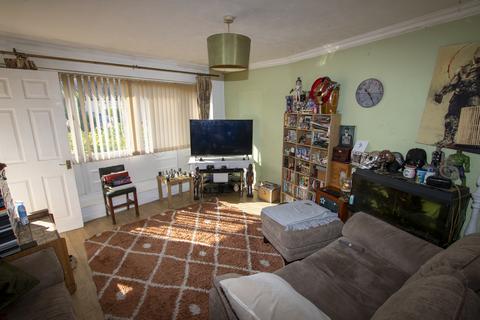 2 bedroom semi-detached bungalow for sale, Bangor Crescent, Prestatyn LL19