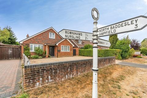 4 bedroom detached bungalow for sale, Rownhams Lane, North Baddesley, Southampton