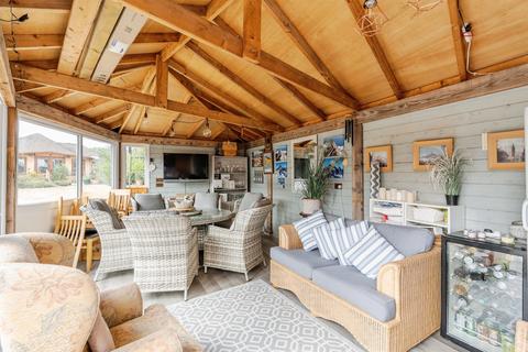 4 bedroom detached bungalow for sale, Rownhams Lane, North Baddesley, Southampton