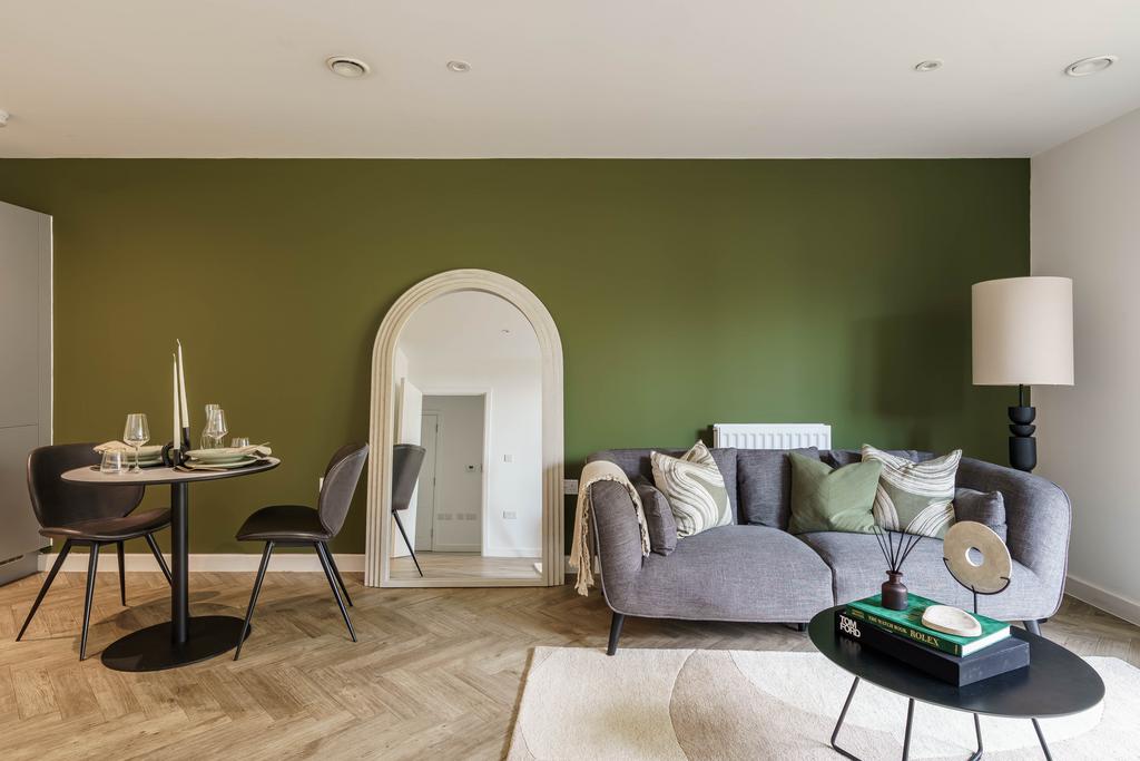 Apartment in Hayes - More