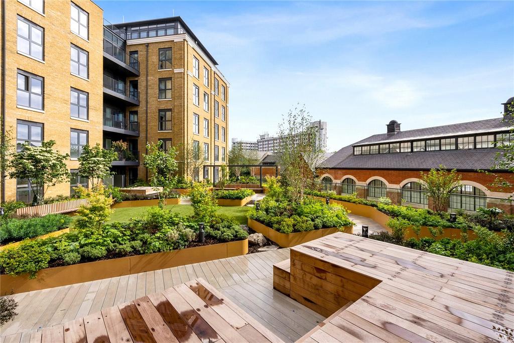 Apartment in Kingston - View 2