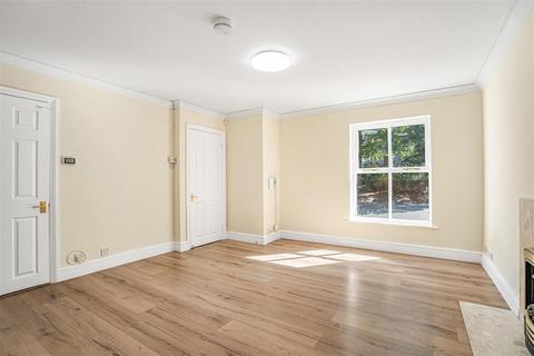 3 bedroom detached house for sale, Brough Close, Kingston Upon Thames KT2
