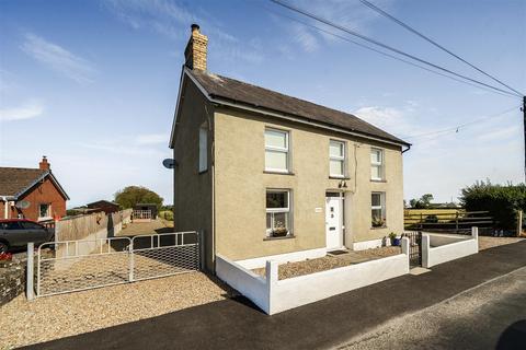 3 bedroom detached house for sale, Maenygroes, New Quay
