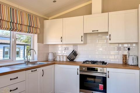 2 bedroom lodge for sale, Omar Southwold Lodge Cambridge Country Club, Bourn CB23