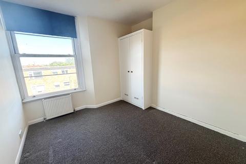 2 bedroom apartment to rent, Hampton Park, Bristol, BS6
