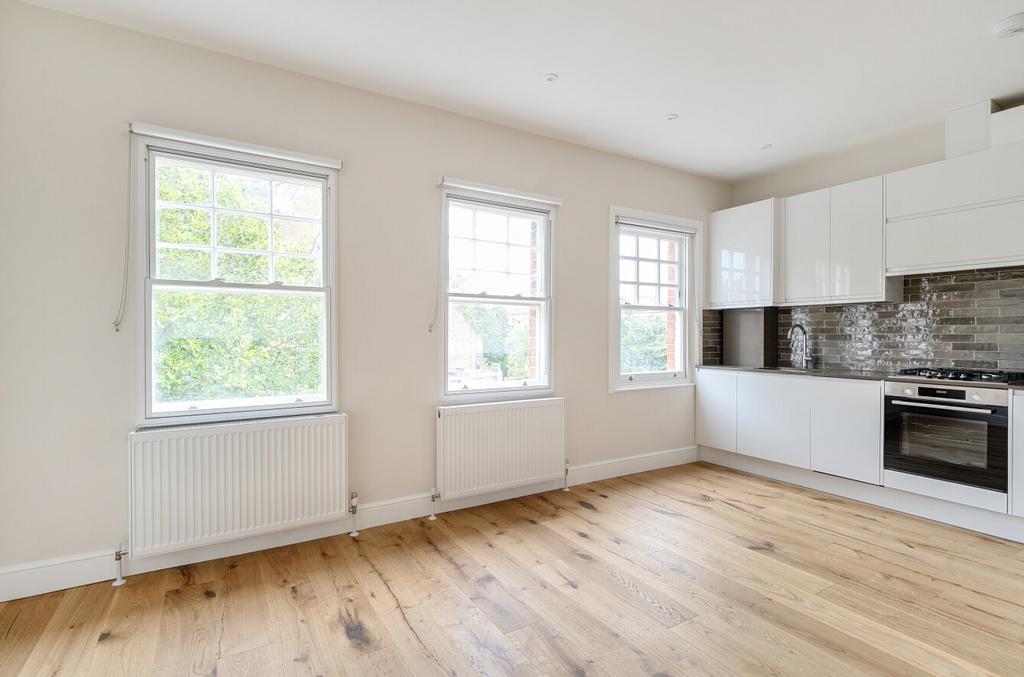 Apartment in London - View 3