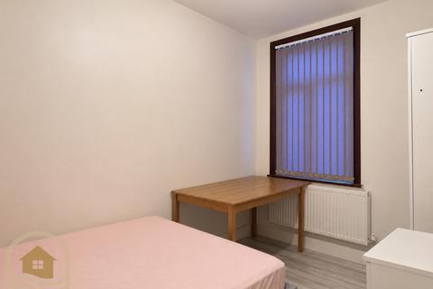 2 bedroom maisonette for sale, Abbotts Road, Middlesex, UB1