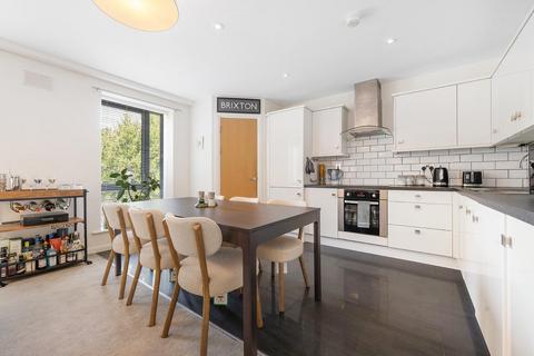 3 bedroom flat for sale, Tulse Hill, London SW2
