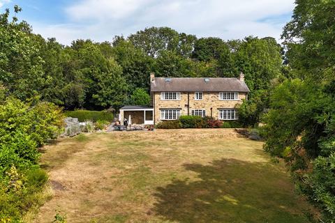5 bedroom detached house for sale, The Gill, Harmby, Leyburn