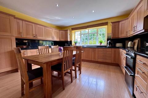 5 bedroom detached house for sale, The Gill, Harmby, Leyburn