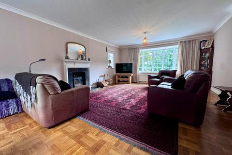5 bedroom detached house for sale, The Gill, Harmby, Leyburn