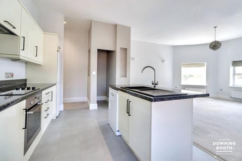 3 bedroom apartment for sale, Marlborough House, St. John Street, Lichfield WS13 6PB - City Centre Executive Apartment