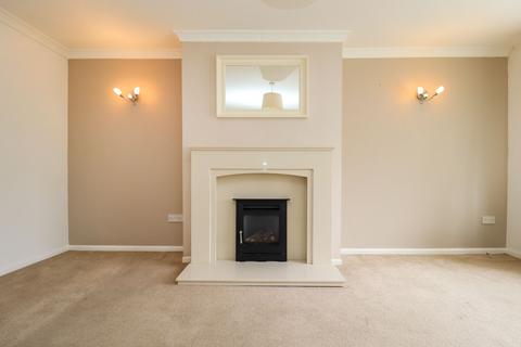 2 bedroom bungalow for sale, Babbacombe Road, Penketh, Warrington