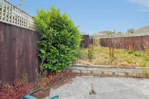 4 bedroom detached house for sale, Robin Royd Lane, Mirfield, West Yorkshire, WF14