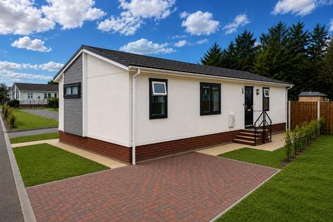 2 bedroom park home for sale, Stuston Road, Diss