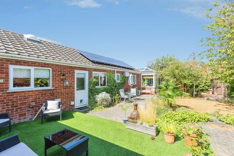 4 bedroom detached house for sale, Hunt Close, Hampton Magna, Warwick