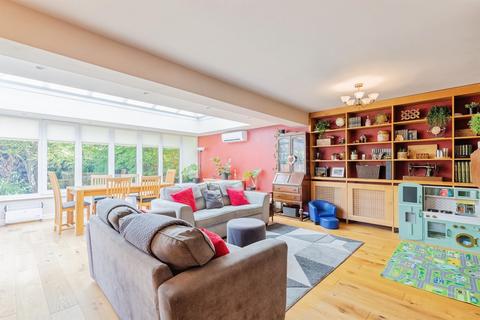 4 bedroom detached house for sale, Hunt Close, Hampton Magna, Warwick