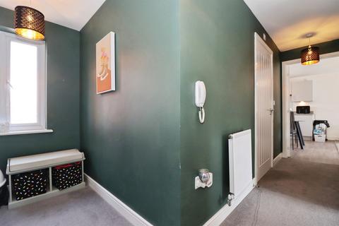 2 bedroom flat for sale, Harebell Road, Emersons Green, Bristol