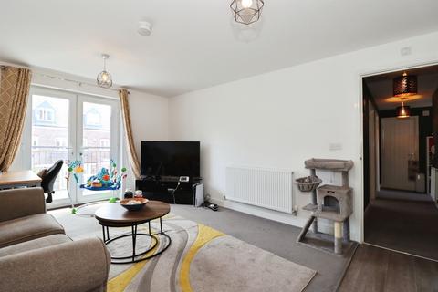 2 bedroom flat for sale, Harebell Road, Emersons Green, Bristol