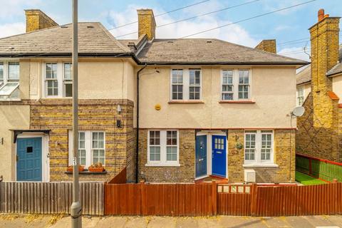 Coteford Street, London SW17