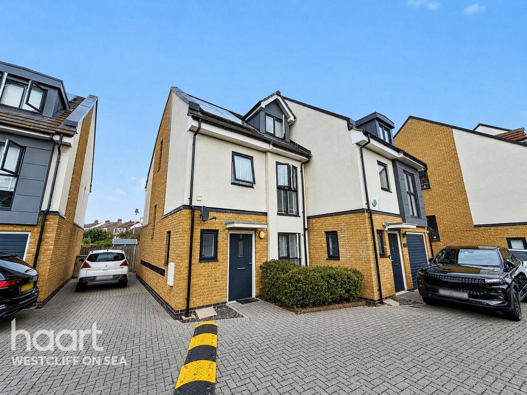 4 bedroom semi-detached house for sale in WESTCLIFF-ON-SEA on OnTheMarket
