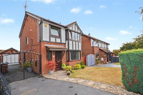 3 bedroom detached house for sale, Fulmar Court, Leeds, West Yorkshire